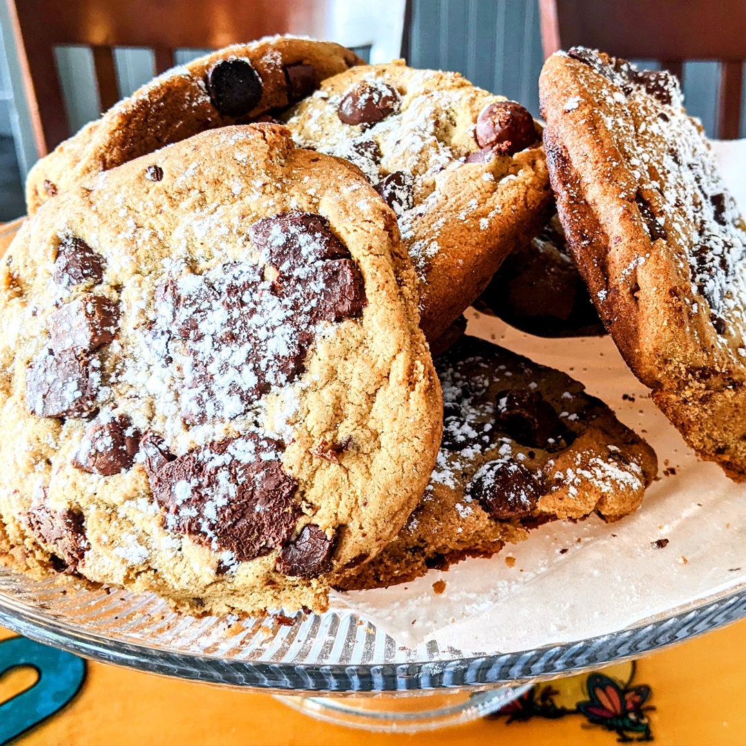 Chocolate Chip Cookie